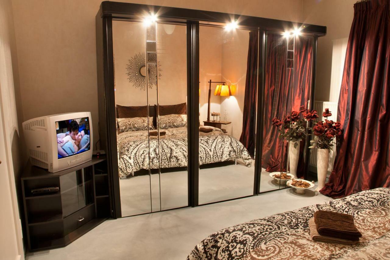 Lion Homestay Мюнхен Екстериор снимка