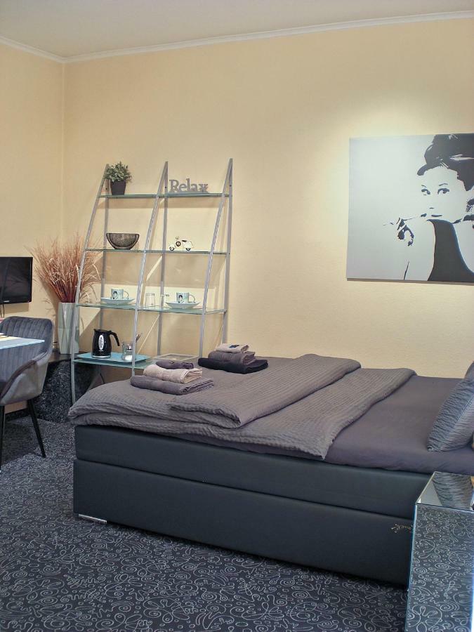 Lion Homestay Мюнхен Екстериор снимка